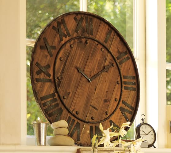 vp-rustic-wood-iron-clock